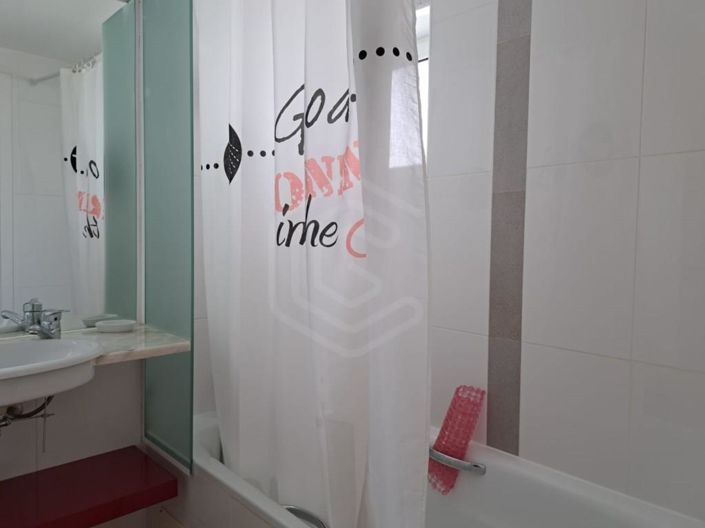 Image No.20-2 Bed Apartment for sale