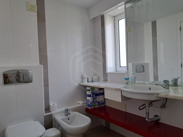 Image No.21-2 Bed Apartment for sale