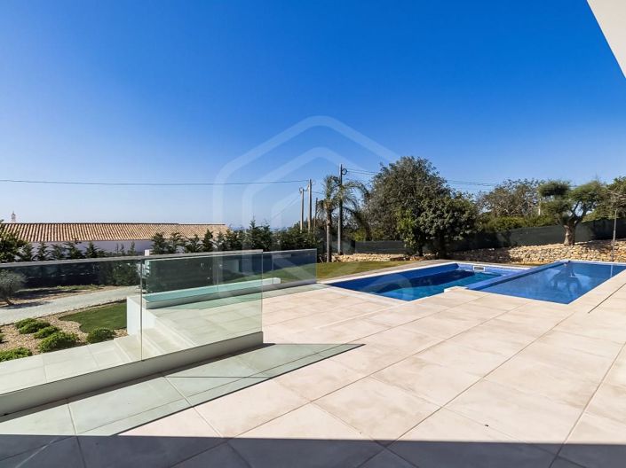 Image No.23-5 Bed House for sale