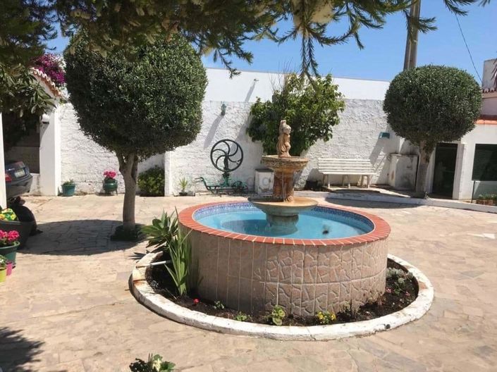 Image No.13-9 Bed House for sale