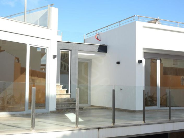 Image No.29-4 Bed House for sale