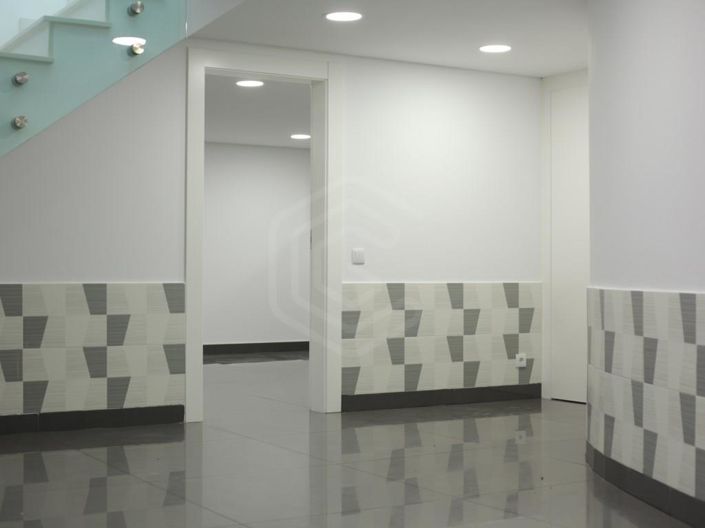 Image No.37-4 Bed House for sale