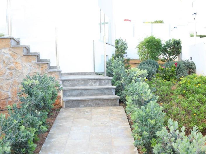 Image No.41-4 Bed House for sale