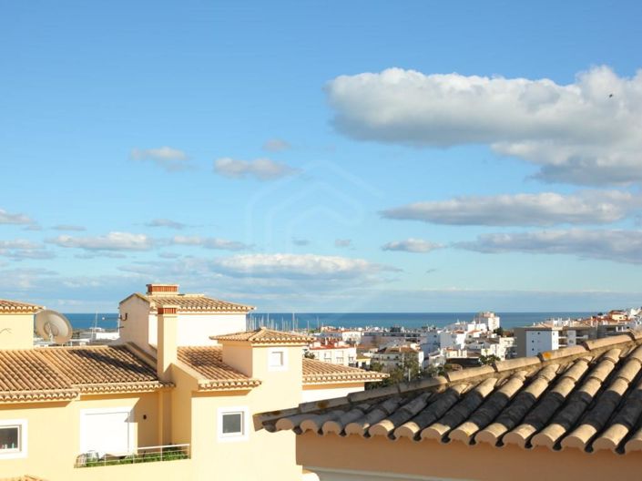 Image No.43-4 Bed House for sale