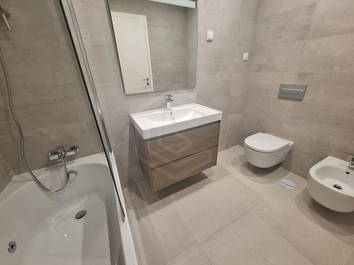 Image No.25-2 Bed Apartment for sale