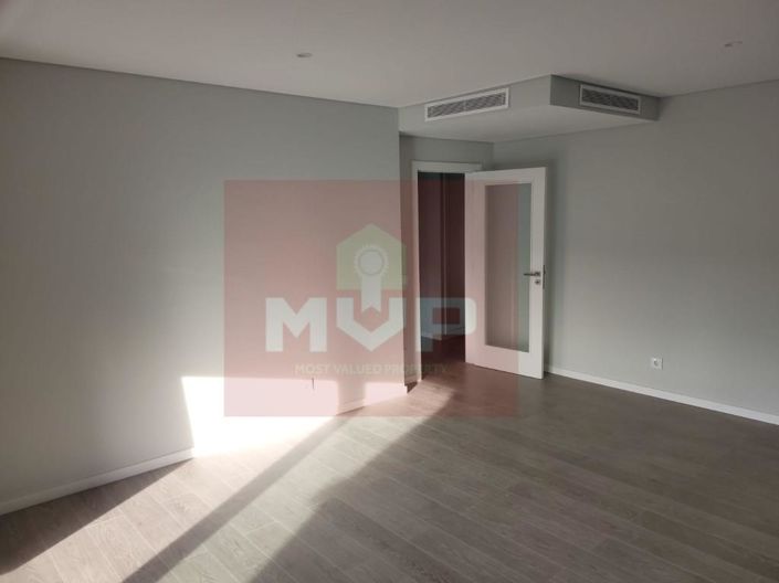 Image No.19-Appartement de 2 chambres à vendre à Montenegro