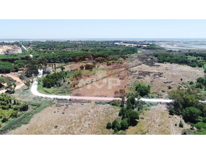 Image No.10-5 Bed House for sale