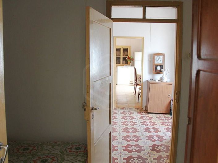 Image No.7-2 Bed House for sale