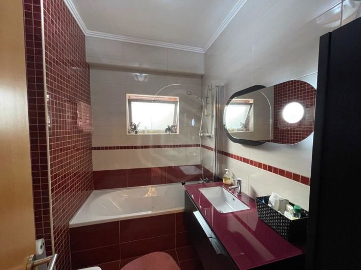 Image No.15-2 Bed Apartment for sale