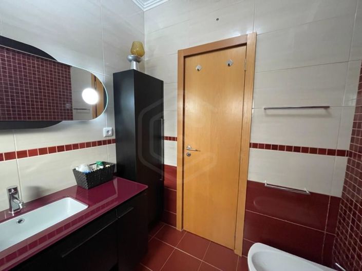 Image No.16-2 Bed Apartment for sale