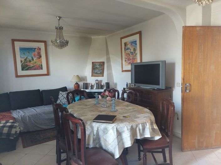 Image No.13-2 Bed House for sale