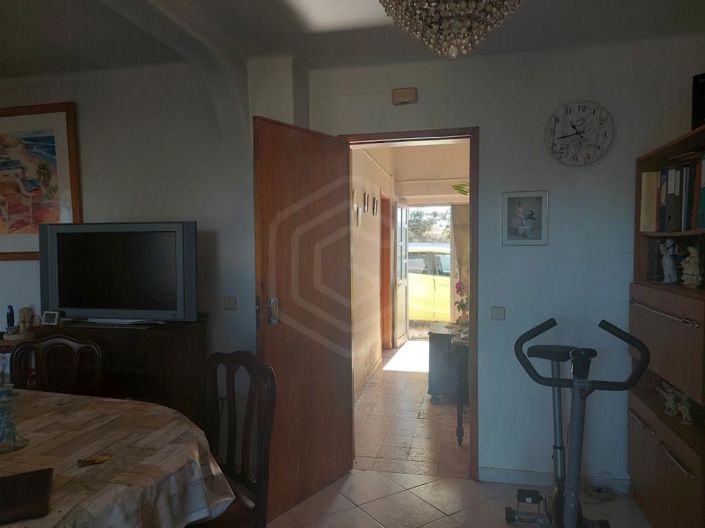 Image No.17-2 Bed House for sale