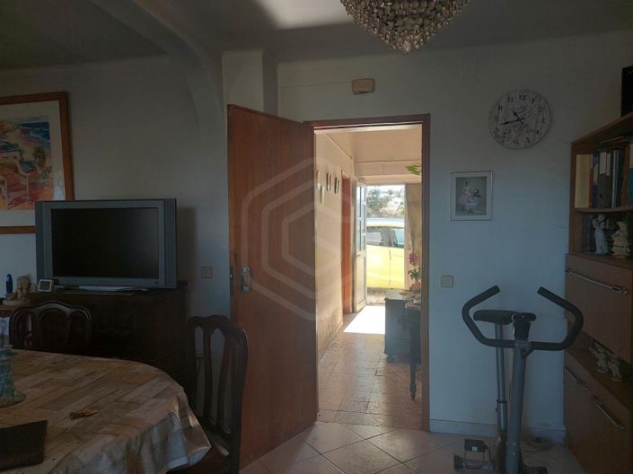 Image No.18-2 Bed House for sale