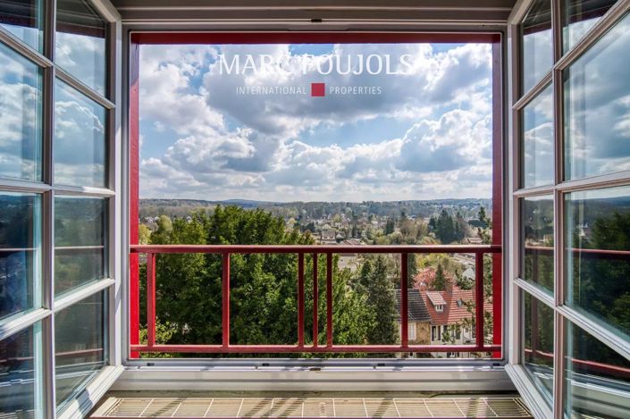 Image No.12-5 Bed House for sale