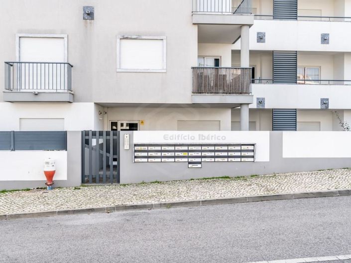 Image No.23-2 Bed Apartment for sale