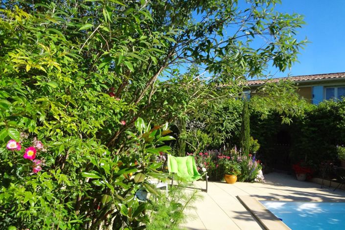 Image No.1-7 Bed House for sale