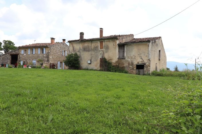 Image No.1-5 Bed House for sale