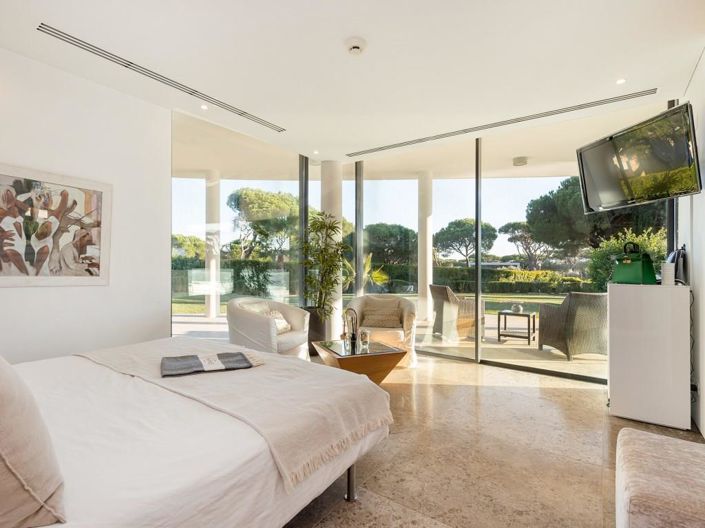 Image No.14-5 Bed House for sale