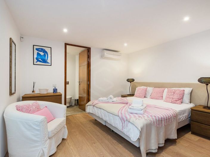 Image No.21-5 Bed House for sale