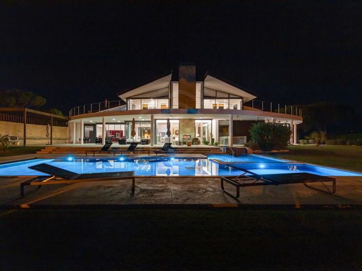 Image No.32-5 Bed House for sale