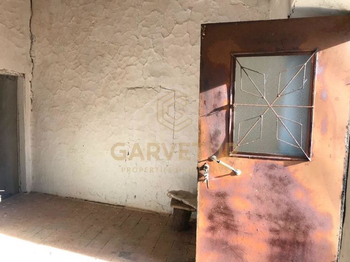 Image No.4-1 Bed House for sale