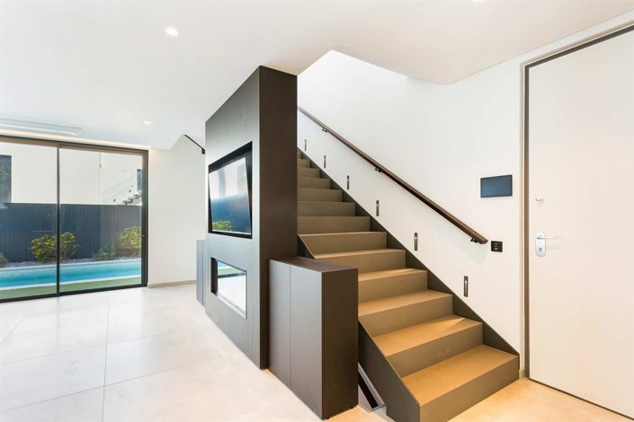 Image No.17-3 Bed House for sale