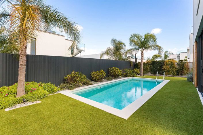 Image No.43-3 Bed House for sale