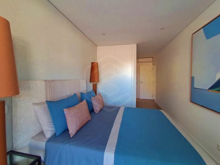 Image No.11-3 Bed Apartment for sale