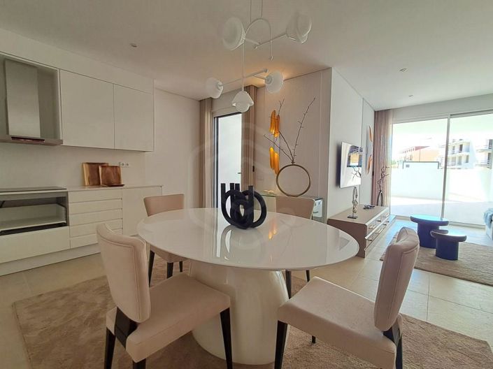 Image No.3-3 Bed Apartment for sale