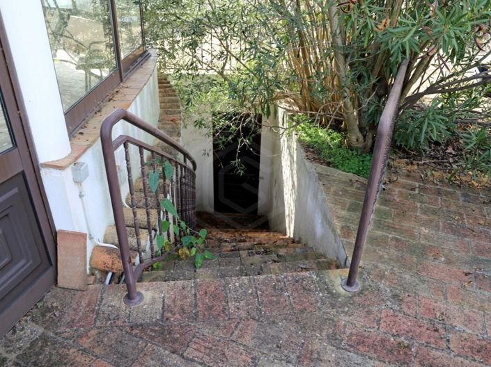 Image No.37-House for sale