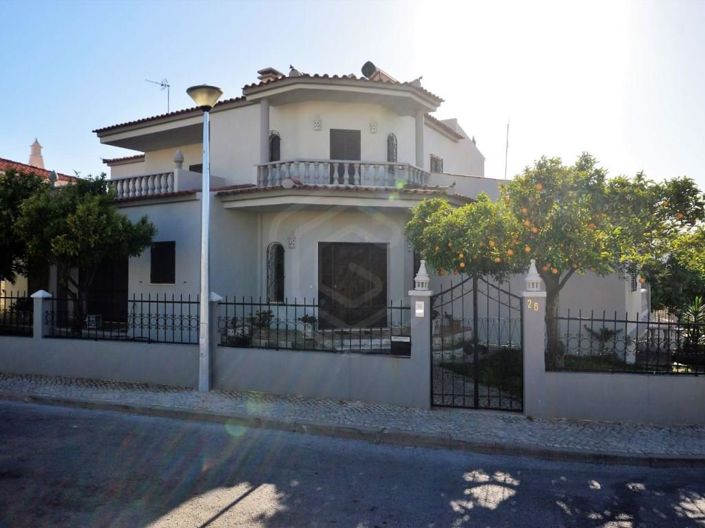 Image No.4-Maison de 4 chambres à vendre à Loule