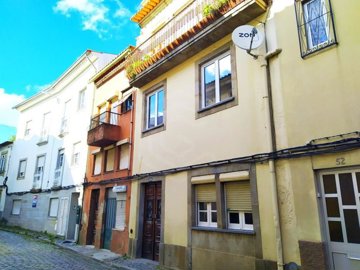 1 - Fundão, Appartement