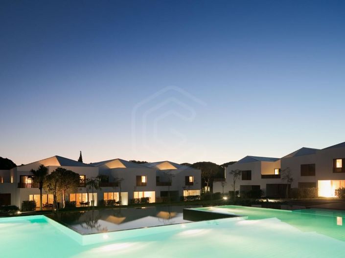 Image No.8-3 Bed Apartment for sale