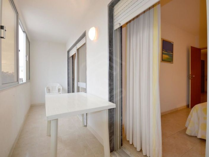 Image No.21-2 Bed Apartment for sale