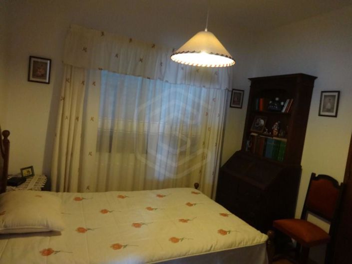 Image No.10-5 Bed House for sale