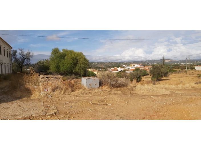 Image No.18-14 Bed House for sale