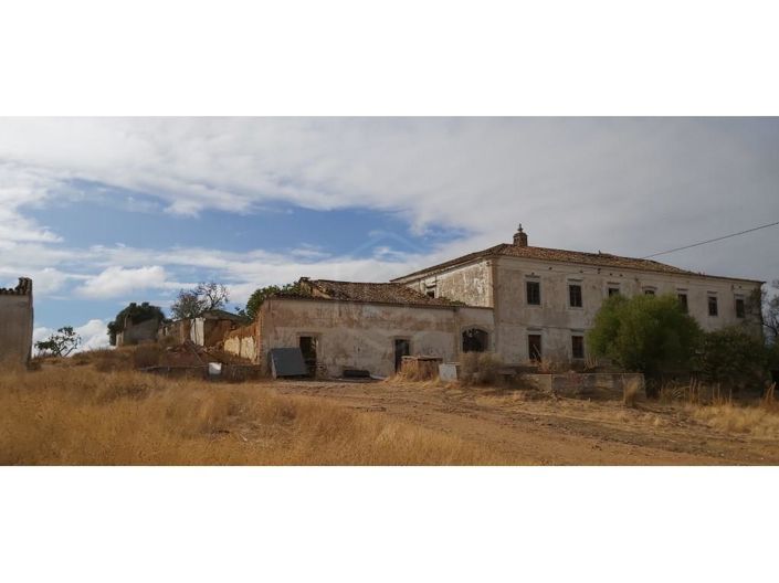 Image No.21-14 Bed House for sale