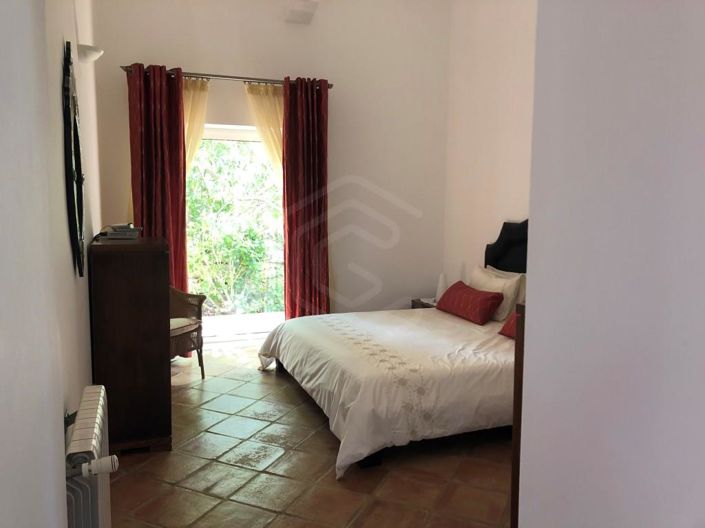 Image No.10-4 Bed House for sale