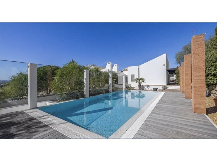 Image No.5-4 Bed House for sale
