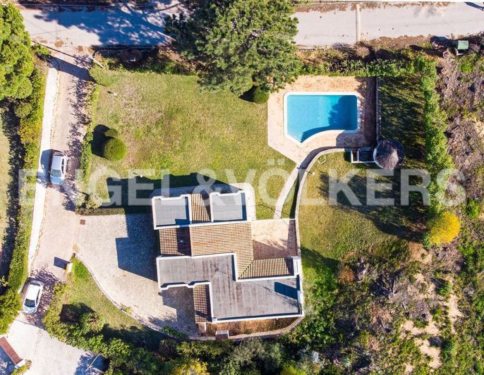 Image No.4-5 Bed House for sale