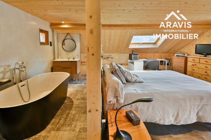 Image No.11-3 Bed House for sale