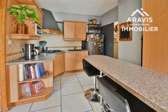 Image No.7-3 Bed House for sale