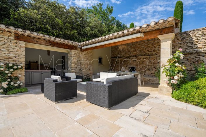 Image No.6-6 Bed House for sale