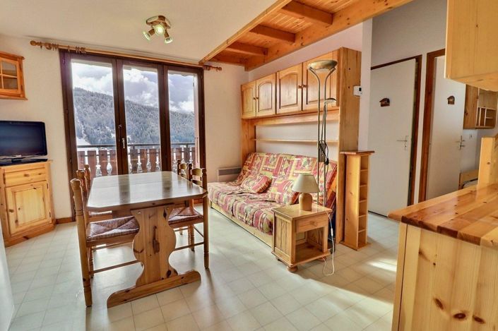 Image No.1-3 Bed Apartment for sale
