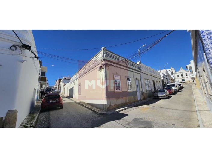 Image No.3-3 Bed House for sale