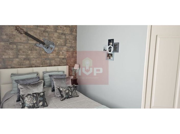 Image No.33-3 Bed House for sale