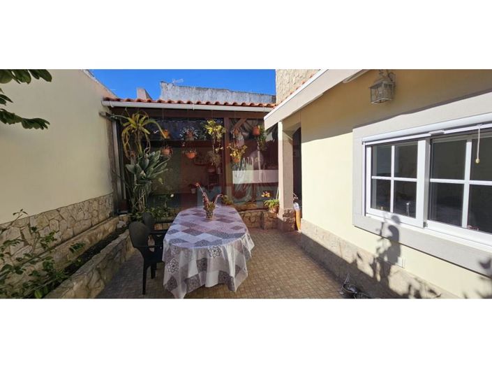 Image No.48-3 Bed House for sale