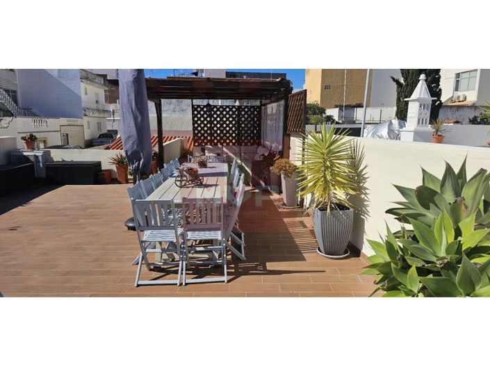 Image No.56-3 Bed House for sale