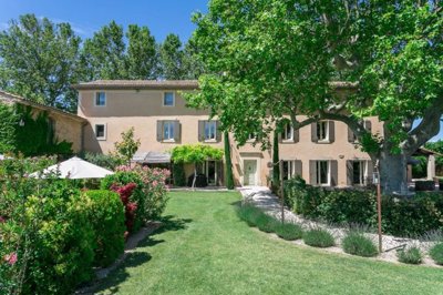 1 - L'Isle-sur-la-Sorgue, Maison