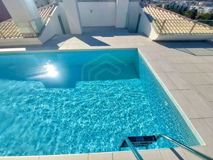 Image No.39-3 Bed Apartment for sale